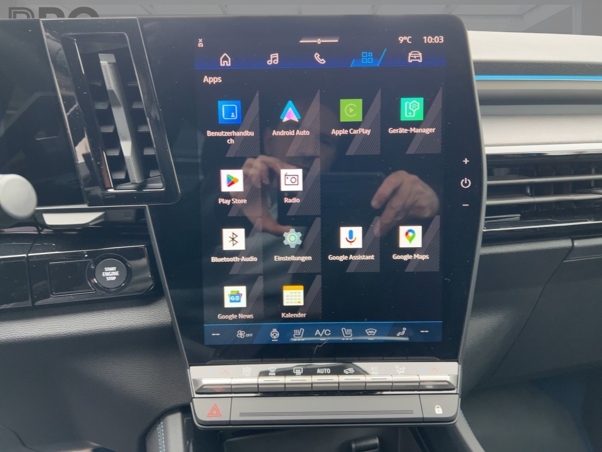 Techno TCe 90 Apple CarPlay Rückfahrkamera
